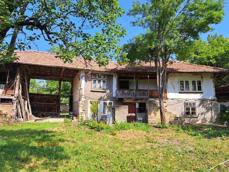 Продава КЪЩА, област Габрово, с. Градище • 15900 € • 75023794 1 — Holmes.bg Продава КЪЩА, област Габрово, с. Градище • 15900 € • 75023794 1