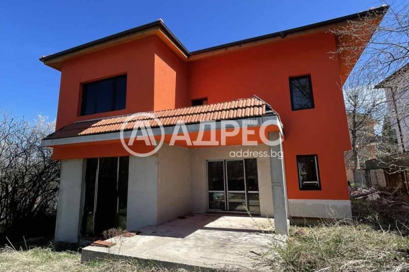 Продава КЪЩА, град София, гр. Банкя • 430000 € • 49934181 1 — Holmes.bg Продава КЪЩА, град София, гр. Банкя • 430000 € • 49934181 1