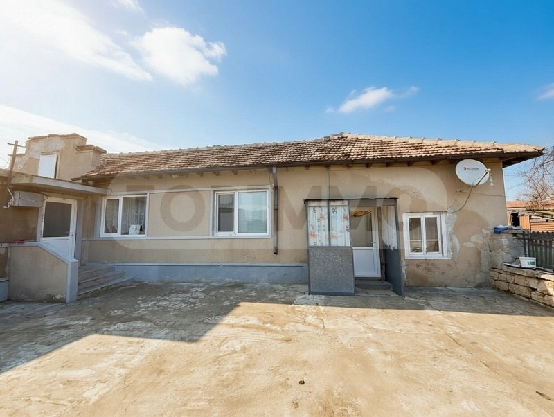 Продава КЪЩА, област Добрич, с. Гурково • 31900 € / 62390.98 лв. • 20727527 1 — Holmes.bg Продава КЪЩА, област Добрич, с. Гурково • 31900 € / 62390.98 лв. • 20727527 1