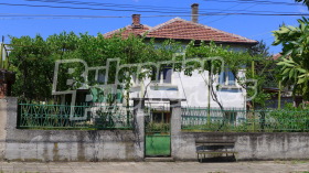 Продава къща област Стара Загора гр. Павел баня - [1] 