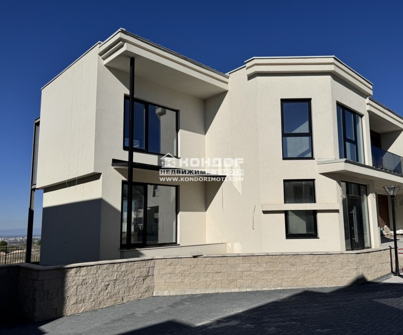 Продава КЪЩА, област Пловдив, с. Марково • 660000 € / 1290847.80 лв. • 22835380 1 — Holmes.bg Продава КЪЩА, област Пловдив, с. Марково • 660000 € / 1290847.80 лв. • 22835380 1