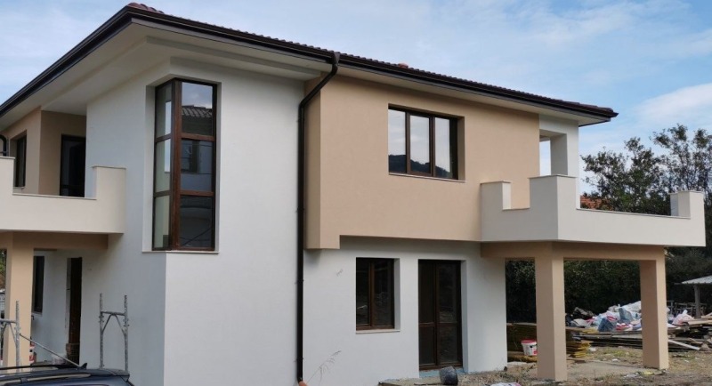 Продава КЪЩА, област Пловдив, с. Белащица • 308000 € / 602395.64 лв. • 31480348 1 — Holmes.bg Продава КЪЩА, област Пловдив, с. Белащица • 308000 € / 602395.64 лв. • 31480348 1