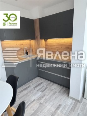 Продава 2-стаен, град Варна