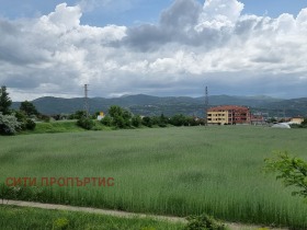 Продажба на имоти в Втора промишлена зона, град Благоевград - изображение 7 