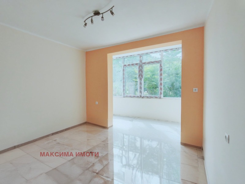 Продава КЪЩА, град Бургас, Горно Езерово • 192000 € / 375519.36 лв. • 10959951 1 — Holmes.bg Продава КЪЩА, град Бургас, Горно Езерово • 192000 € / 375519.36 лв. • 10959951 1