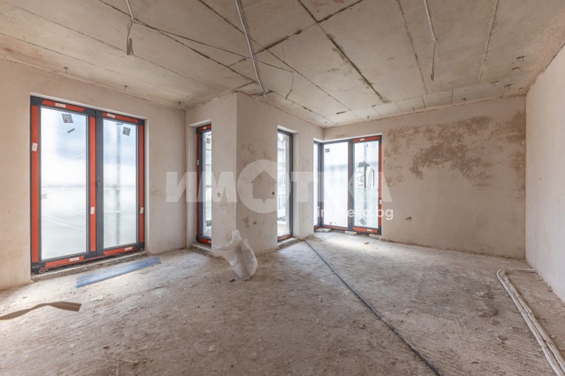 Продава 2-СТАЕН, град Варна, Център • 235000 € / 459620.05 лв. • 93732825 1 — Holmes.bg Продава 2-СТАЕН, град Варна, Център • 235000 € / 459620.05 лв. • 93732825 1