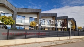 Продава Къща, с. Равно поле