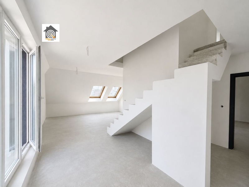 Продава 4-СТАЕН, град София, Надежда 1 • 242000 € • 14813737 1 — Holmes.bg Продава 4-СТАЕН, град София, Надежда 1 • 242000 € • 14813737 1