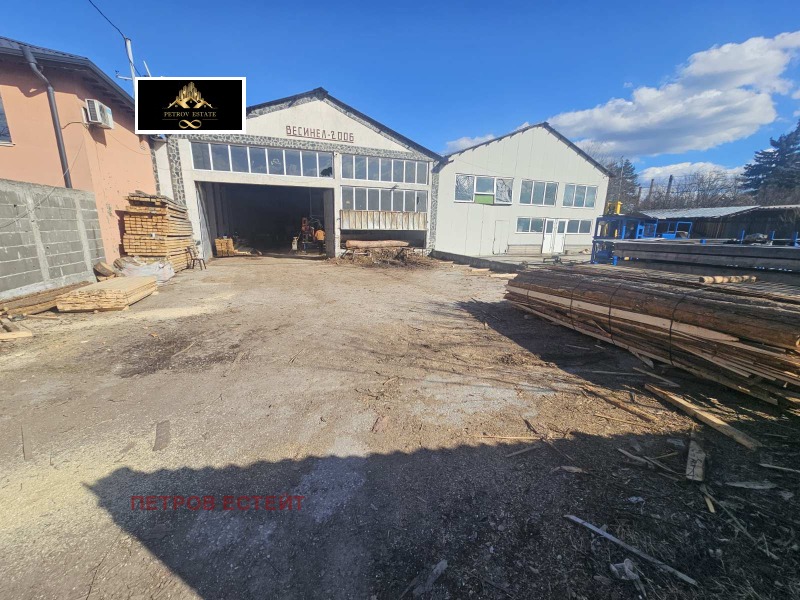 Продава ПРОМ. ПОМЕЩЕНИЕ, област Пазарджик, гр. Велинград • 190000 € / 371607.70 лв. • 64226036 1 — Holmes.bg Продава ПРОМ. ПОМЕЩЕНИЕ, област Пазарджик, гр. Велинград • 190000 € / 371607.70 лв. • 64226036 1