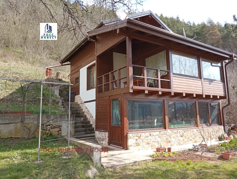 Продава ВИЛА, област Смолян, с. Търън • 80000 € / 156466.40 лв. • 21760681 1 — Holmes.bg Продава ВИЛА, област Смолян, с. Търън • 80000 € / 156466.40 лв. • 21760681 1