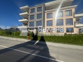 3-СТАЕН, 136 m2 - Holmes.bg 3-СТАЕН, 136 m2