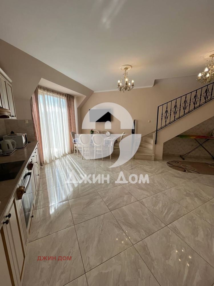 Продава 4-СТАЕН, област Бургас, к.к. Слънчев бряг • 179000 € / 350093.57 лв. • 71803576 1 — Holmes.bg Продава 4-СТАЕН, област Бургас, к.к. Слънчев бряг • 179000 € / 350093.57 лв. • 71803576 1