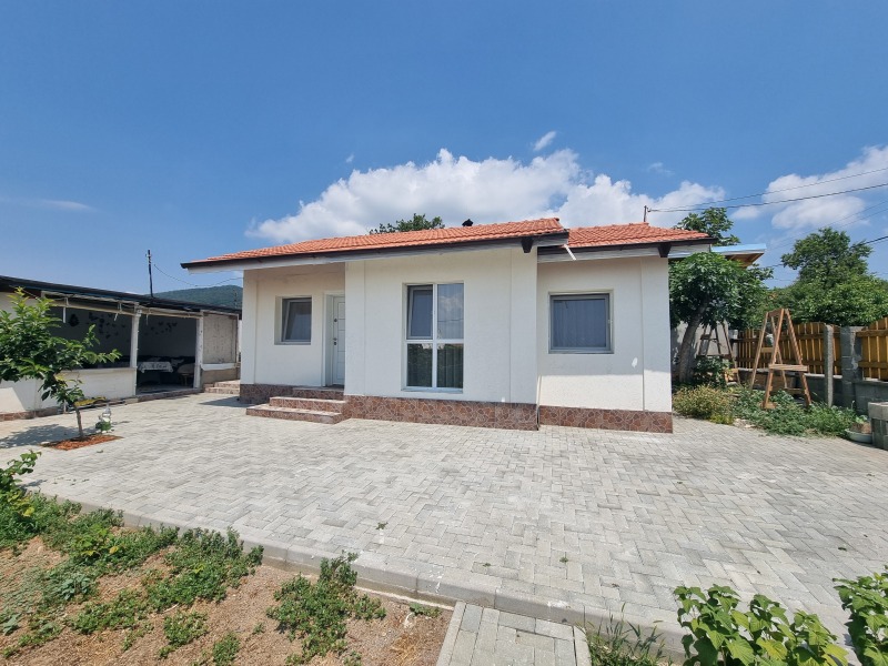 Продава КЪЩА, област Бургас, с. Кошарица • 163000 € / 318800.29 лв. • 19999231 1 — Holmes.bg Продава КЪЩА, област Бургас, с. Кошарица • 163000 € / 318800.29 лв. • 19999231 1