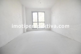 Обява Продава 3-СТАЕН,град Пловдив, Център