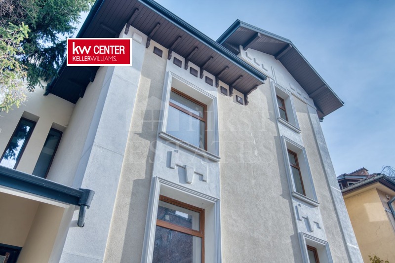 Продава КЪЩА, град София, Център • 2190000 € / 4283267.70 лв. • 68480147 1 — Holmes.bg Продава КЪЩА, град София, Център • 2190000 € / 4283267.70 лв. • 68480147 1