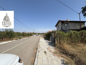 Продава Къща, с. Равна гора