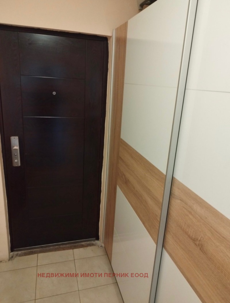 Продава 2-СТАЕН, град Перник, Мошино • 85000 € / 166245.55 лв. • 89272450 1 — Holmes.bg Продава 2-СТАЕН, град Перник, Мошино • 85000 € / 166245.55 лв. • 89272450 1