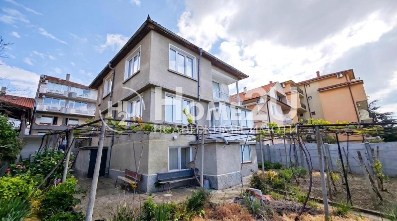 Продава КЪЩА, област Бургас, гр. Свети Влас • 260000 € • 78057658 1 — Holmes.bg Продава КЪЩА, област Бургас, гр. Свети Влас • 260000 € • 78057658 1