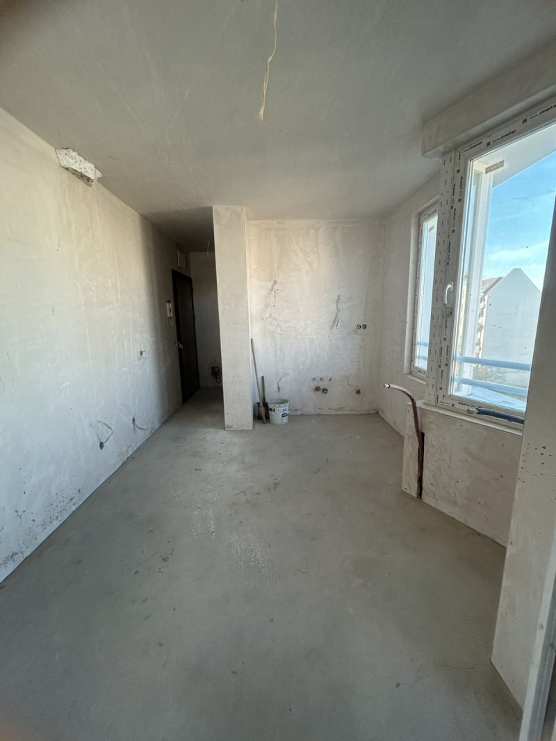 Продава 1-СТАЕН, град София, Красна поляна 3 • 115000 € / 224920.45 лв. • 24525341 1 — Holmes.bg Продава 1-СТАЕН, град София, Красна поляна 3 • 115000 € / 224920.45 лв. • 24525341 1