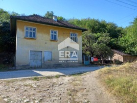 Продава къща област Враца с. Горни Вадин - [1] 