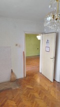 Продава 4-СТАЕН, град Шумен, Добруджански • 119000 € / 232743.77 лв. • 61286860 6 — Holmes.bg Продава 4-СТАЕН, град Шумен, Добруджански • 119000 € / 232743.77 лв. • 61286860 6