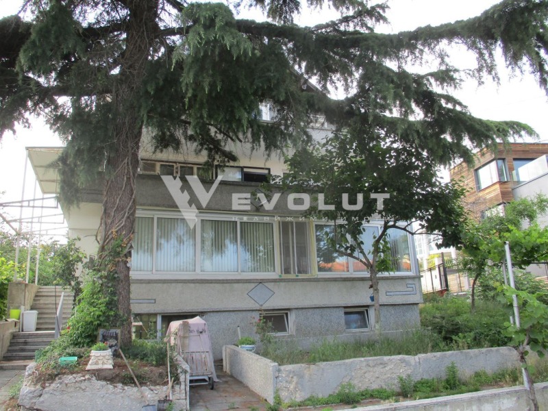 Продава  Къща, град Варна, м-т Долна Трака •  590 000 EUR • ID 47469342 — holmes.bg - [1] 