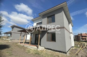 Снимка Продава КЪЩА