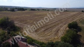 Продава Парцел, с. Самоводене