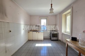 Продава КЪЩА | Imot.bg — малка снимка 9