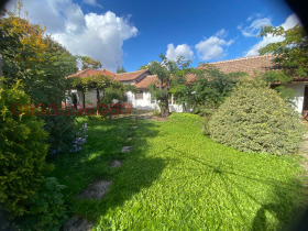 Обява Продава КЪЩА,гр. Балчик, област Добрич