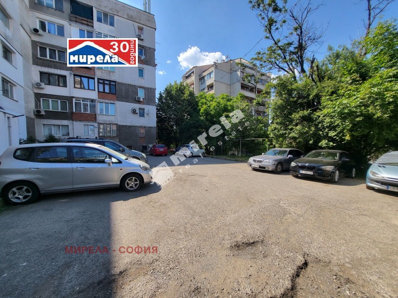 Продава 3-СТАЕН, град София, Бъкстон • 215000 € / 420503.45 лв. • 66722669 1 — Holmes.bg Продава 3-СТАЕН, град София, Бъкстон • 215000 € / 420503.45 лв. • 66722669 1