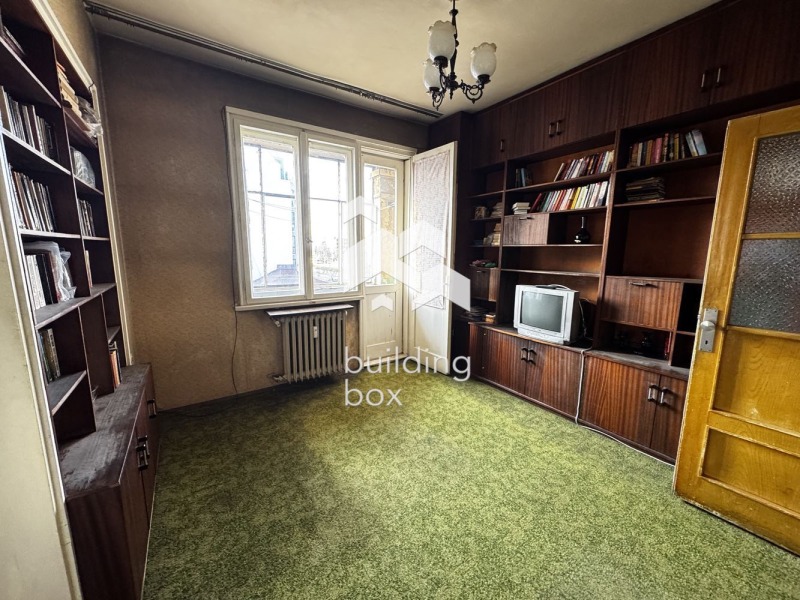 Продава 3-СТАЕН, град София, Център • 253000 € / 494824.99 лв. • 95028381 1 — Holmes.bg Продава 3-СТАЕН, град София, Център • 253000 € / 494824.99 лв. • 95028381 1