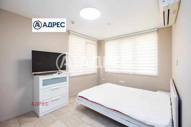 Продава ОФИС, град Варна, Левски 1 • 195000 € / 381386.85 лв. • 85405124 1 — Holmes.bg Продава ОФИС, град Варна, Левски 1 • 195000 € / 381386.85 лв. • 85405124 1