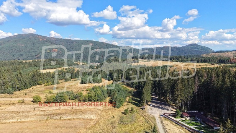 Продава ПАРЦЕЛ, област София, с. Маджаре • 63000 € • 50682531 1 — Holmes.bg Продава ПАРЦЕЛ, област София, с. Маджаре • 63000 € • 50682531 1