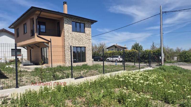 Продава КЪЩА, област Варна, с. Яребична • 219000 € • 74480414 1 — Holmes.bg Продава КЪЩА, област Варна, с. Яребична • 219000 € • 74480414 1