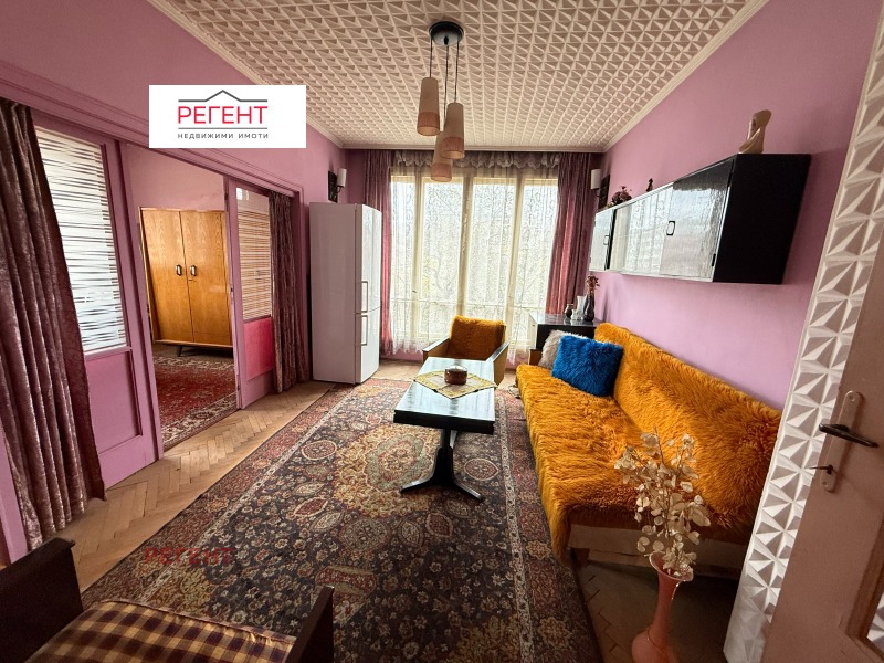 Продава 3-СТАЕН, град Габрово, Център • 81800 € / 159986.89 лв. • 32440234 1 — Holmes.bg Продава 3-СТАЕН, град Габрово, Център • 81800 € / 159986.89 лв. • 32440234 1