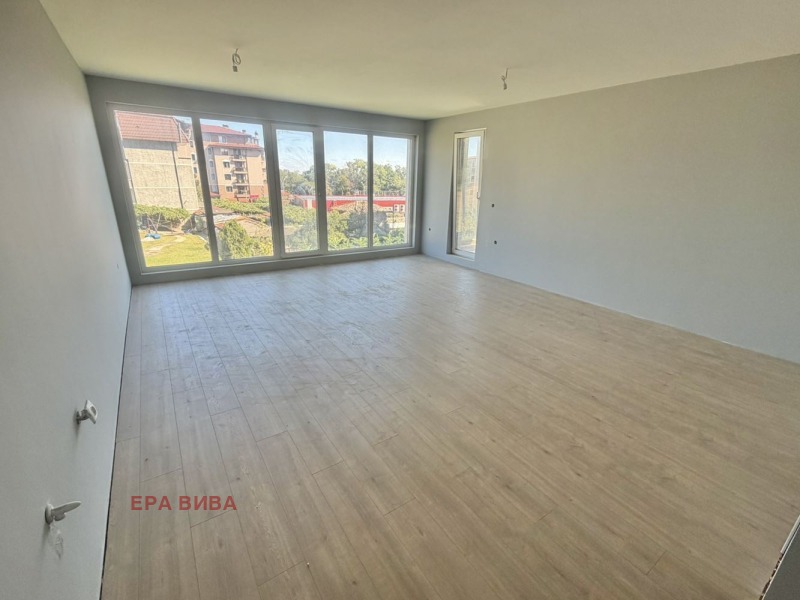 Продава 3-СТАЕН, град Варна, к.к. Св.Св. Константин и Елена • 389900 € • 60329842 1 — Holmes.bg Продава 3-СТАЕН, град Варна, к.к. Св.Св. Константин и Елена • 389900 € • 60329842 1