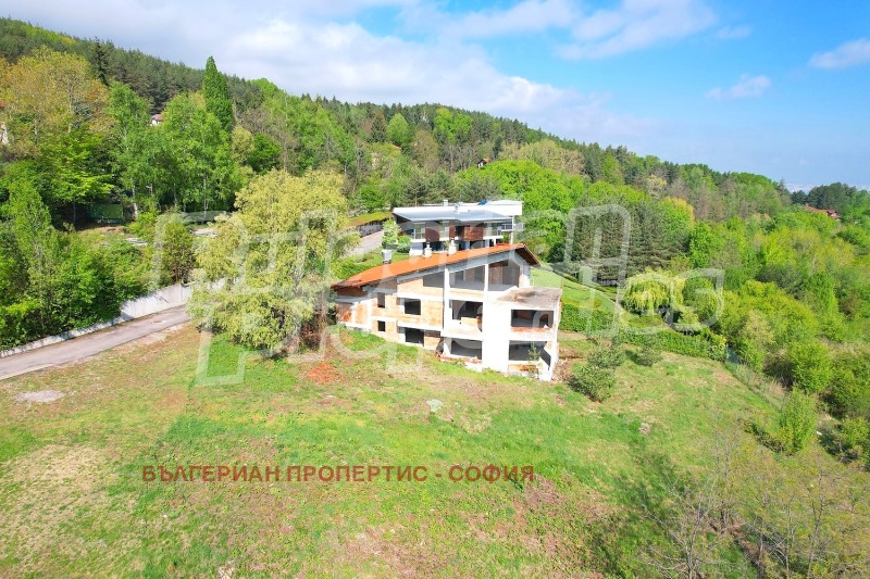 Продава КЪЩА, град София, с. Бистрица • 1100000 € • 52110032 1 — Holmes.bg Продава КЪЩА, град София, с. Бистрица • 1100000 € • 52110032 1