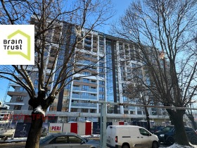 Продажба на тристайни апартаменти в град София — страница 2 - изображение 11 