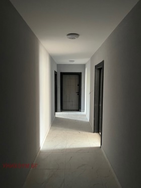 Обява Продава 3-СТАЕН,град Бургас, Хоризонт