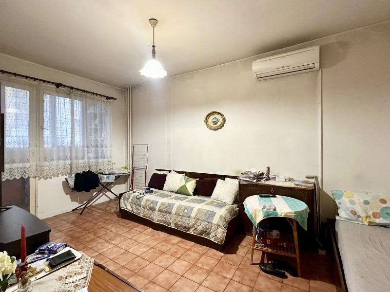 Продава 3-СТАЕН, град София, Обеля 1 • 154900 € / 302958.07 лв. • 33318612 1 — Holmes.bg Продава 3-СТАЕН, град София, Обеля 1 • 154900 € / 302958.07 лв. • 33318612 1