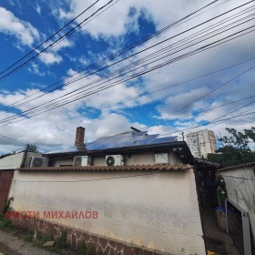 Продава Къща, град София