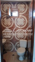 Продава КЪЩА, област Шумен, гр. Нови пазар • 82500 € / 161355.98 лв. • 77540032 8 — Holmes.bg Продава КЪЩА, област Шумен, гр. Нови пазар • 82500 € / 161355.98 лв. • 77540032 8