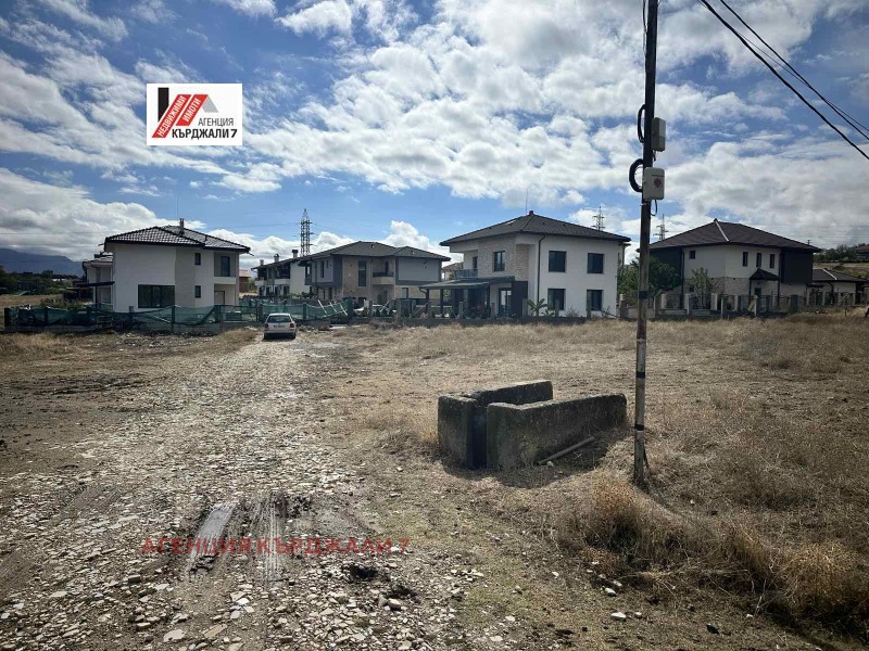 Продава ПАРЦЕЛ, град Кърджали, Веселчане • 49000 € / 95835.67 лв. • 26992249 1 — Holmes.bg Продава ПАРЦЕЛ, град Кърджали, Веселчане • 49000 € / 95835.67 лв. • 26992249 1