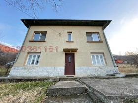 МНОГОСТАЕН, 100 m2 - Holmes.bg МНОГОСТАЕН, 100 m2