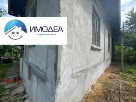 Продава Къща, с. Владислав