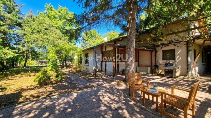 Продава КЪЩА, област София, с. Равно поле • 172300 € • 30998020 1 — Holmes.bg Продава КЪЩА, област София, с. Равно поле • 172300 € • 30998020 1