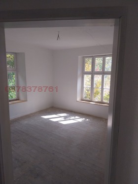 Продава КЪЩА | Imot.bg — малка снимка 8