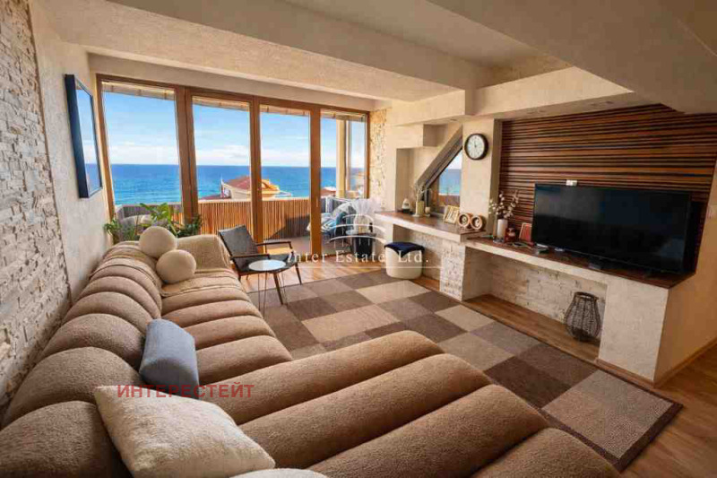 Продава 3-СТАЕН, област Бургас, с. Равда • 199900 € / 390970.42 лв. • 65718630 1 — Holmes.bg Продава 3-СТАЕН, област Бургас, с. Равда • 199900 € / 390970.42 лв. • 65718630 1