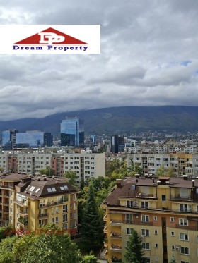 Продава 3-стаен, град София